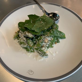 Quality Bistro - Asparagus vinaigrette - French Near Me - New York, New York Quality Bistro - Asparagus vinaigrette - French Near Me - New York, New York