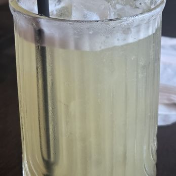 Morrow's - Bywater Peach Punch - Cajun/Creole Near Me - New Orleans, Louisiana