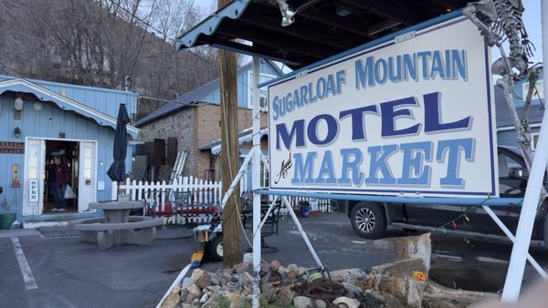 Sugarloaf Mountain Motel by null
