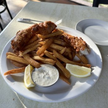 Murphy's Irish Pub & Restaurant - Fish and chips - Venues & Event Spaces Near Me - Sonoma, California Murphy's Irish Pub & Restaurant - Fish and chips - Venues & Event Spaces Near Me - Sonoma, California