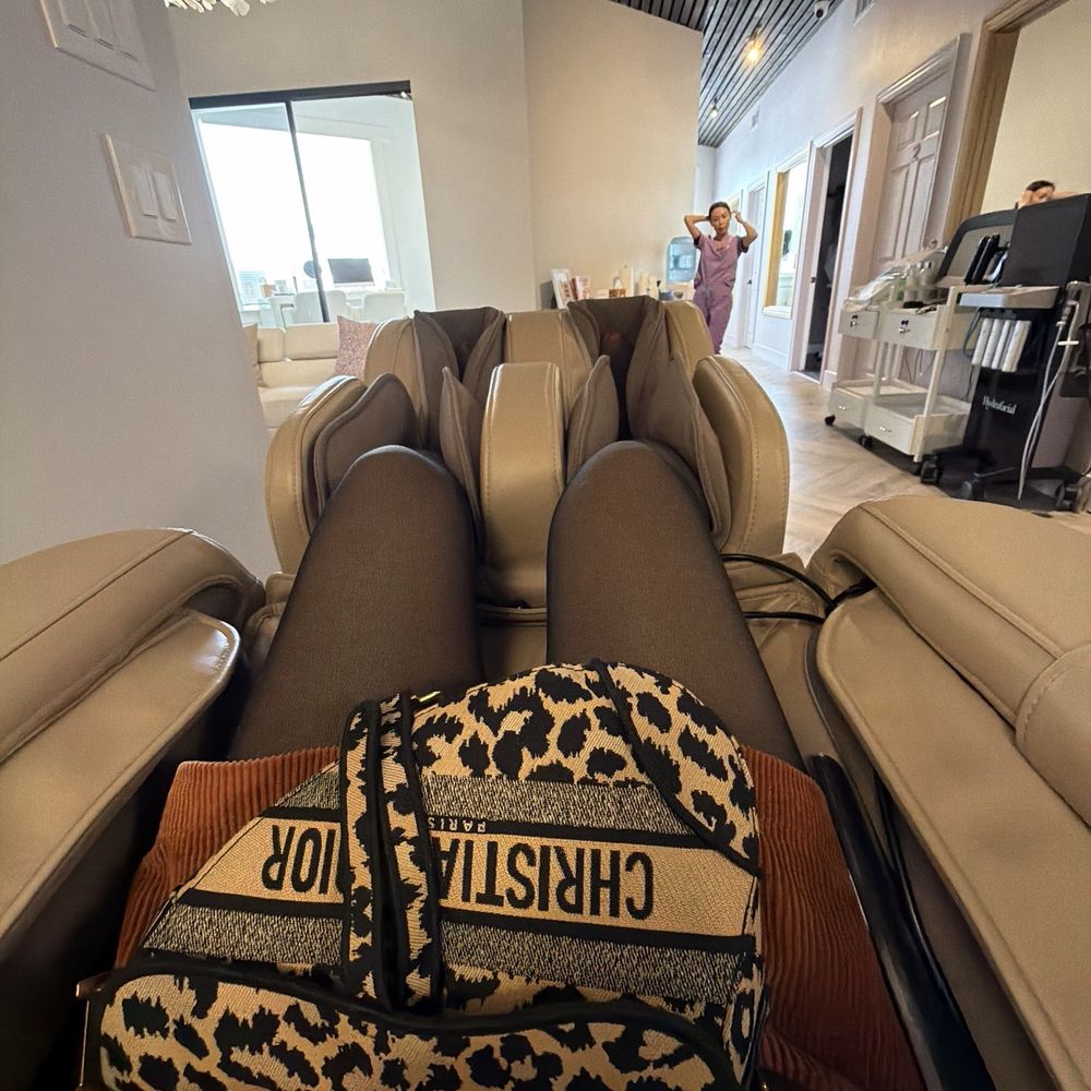 Wellness Spa - Massage chair - Massage Therapy Near Me - Mountain View, California Wellness Spa - Massage chair - Massage Therapy Near Me - Mountain View, California