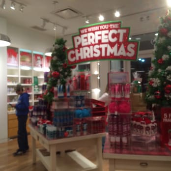 Bath & Body Works - Pretty display - Cosmetics & Beauty Supply Near Me - Collierville, Tennessee Bath & Body Works - Pretty display - Cosmetics & Beauty Supply Near Me - Collierville, Tennessee