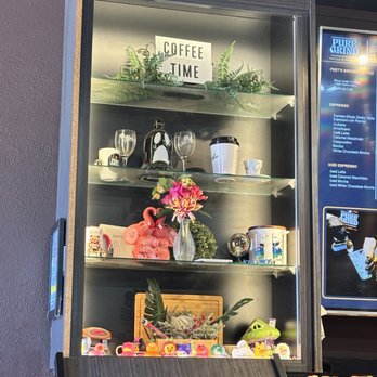 Pure Grind Coffee & Juice Bar - Decorated so cute! - Coffee & Tea Near Me - Modesto, California Pure Grind Coffee & Juice Bar - Decorated so cute! - Coffee & Tea Near Me - Modesto, California