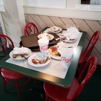 Fazoli's - Dirty table - Italian Near Me - Waco, Texas Fazoli's - Dirty table - Italian Near Me - Waco, Texas