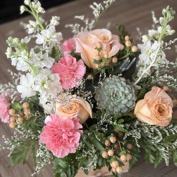 Flowers by Coley Las Vegas - Flower arrangement - Florists Near Me - Las Vegas, Nevada Flowers by Coley Las Vegas - Flower arrangement - Florists Near Me - Las Vegas, Nevada