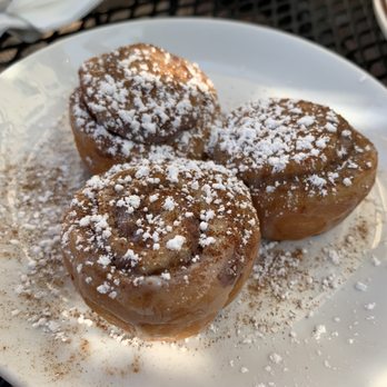 Crepes de Paris - Yummy muffins - Breakfast & Brunch Near Me - Pasadena, California Crepes de Paris - Yummy muffins - Breakfast & Brunch Near Me - Pasadena, California