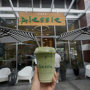 Cafe Alessie - Lavender matcha - Cafes Near Me - San Diego, California