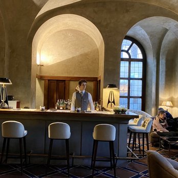 Grand Hotel Baglioni - The lobby bar of the Grand Hotel Baglioni - Hotels Near Me - Florence, FI Grand Hotel Baglioni - The lobby bar of the Grand Hotel Baglioni - Hotels Near Me - Florence, FI