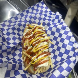 El Rincon Venezolano - Yum yum hot dog