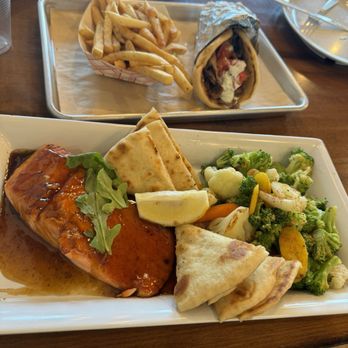 Prino’s Mediterranean Grill - Salmon - Mediterranean Near Me - Hanover, Maryland Prino’s Mediterranean Grill - Salmon - Mediterranean Near Me - Hanover, Maryland