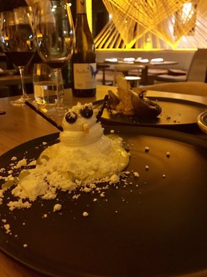 Vaquero Bar & Dining by null