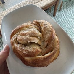 Trellis Coffee Bar - Cardamom bun