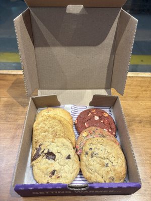 Insomnia Cookies by null