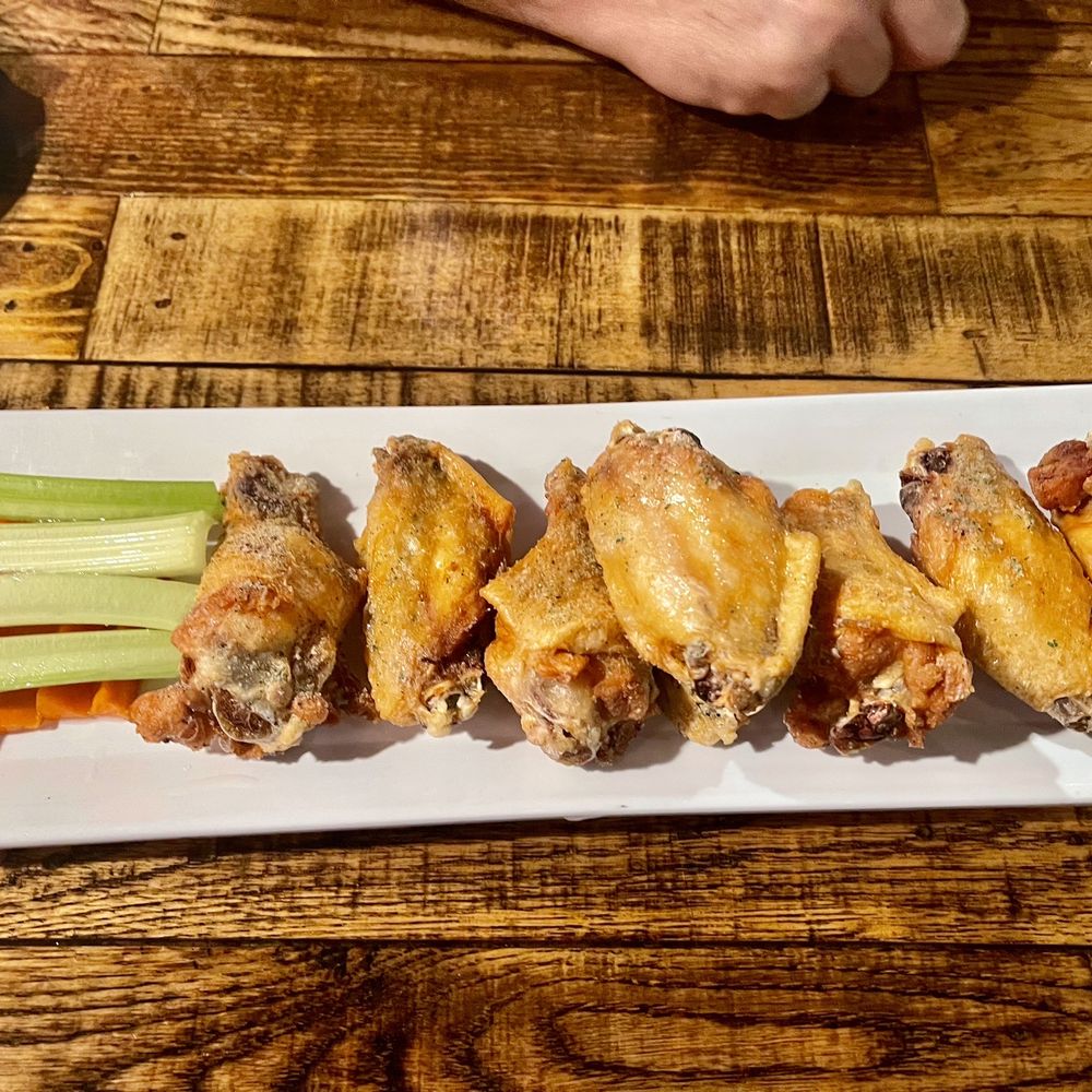 'Dack Shack - wings with a dry ranch rub - excellent - crispy and still tender - Burgers Near Me - Lake Placid, New York 'Dack Shack - wings with a dry ranch rub - excellent - crispy and still tender - Burgers Near Me - Lake Placid, New York