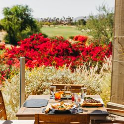 Rams Hill Golf Club Restaurant - Beautiful patio dining