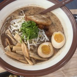 Tonkotsu Black-garlic