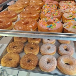 Donuts Donuts