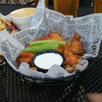 Willy McCoys - Wings, Cajun dry rub - Barbeque Near Me - Bloomington, Minnesota Willy McCoys - Wings, Cajun dry rub - Barbeque Near Me - Bloomington, Minnesota