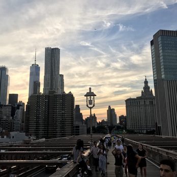 Brooklyn Bridge - Landmarks & Historical Buildings Near Me - Brooklyn, New York