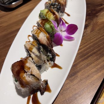 Sushi One Spot - Caterpillar roll - Sushi Bars Near Me - Montclair, California Sushi One Spot - Caterpillar roll - Sushi Bars Near Me - Montclair, California