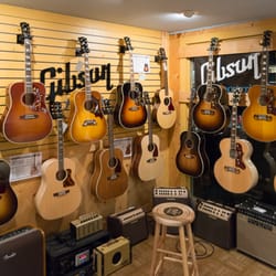 Corner Music - 5 Star Gibson Dealer