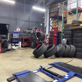Wheel Tech Tuning - Tires Near Me - Glendale, California