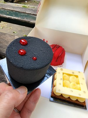 La Pâtisserie Cyril Lignac by null