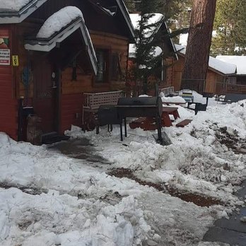 Cabins4less - How much snow there was - Rafting/Kayaking Near Me - Big Bear Lake, California