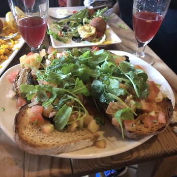 Alfalfa - Brusquetta - Tapas Bars Near Me - Seville, SE