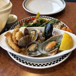 Lord Bennett's Restaurant - Seafood Combination Plate