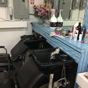 Kings beauty salon - Washing - Hair Salons Near Me - Houston, Texas Kings beauty salon - Washing - Hair Salons Near Me - Houston, Texas