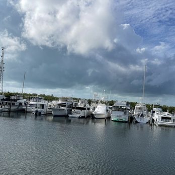 Mangrove Marina - Balcony view - Marinas Near Me - Tavernier, Florida Mangrove Marina - Balcony view - Marinas Near Me - Tavernier, Florida