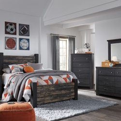 Red Barn Furniture Outlet