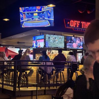 Off the Strip The LINQ Hotel + Experience - Bar - Bars Near Me - Las Vegas, Nevada