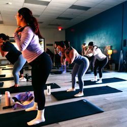 Facet Seven Eado - Pilates at 1005 Ennis St. 77003