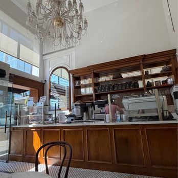 Avva Coffee - Coffee & Tea Near Me - Beverly Hills, California