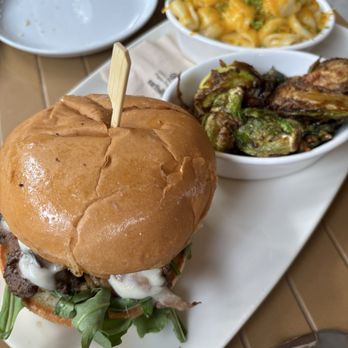 State & Allen - Smash burger - American Near Me - Dallas, Texas State & Allen - Smash burger - American Near Me - Dallas, Texas