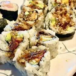 Salmon skin cucumber & avocado roll. Excellent yum yum yum yum :)...