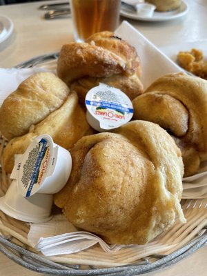 Monument Inn by null