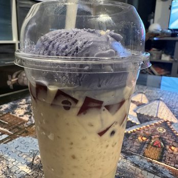 Gerry's Grill - Halo halo - Filipino Near Me - Artesia, California Gerry's Grill - Halo halo - Filipino Near Me - Artesia, California