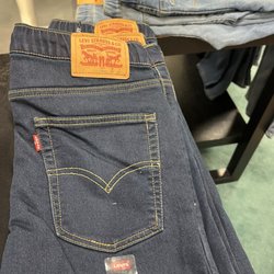 Dillard's