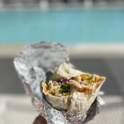 Doner Shack - Deluxe Wrap - falafel