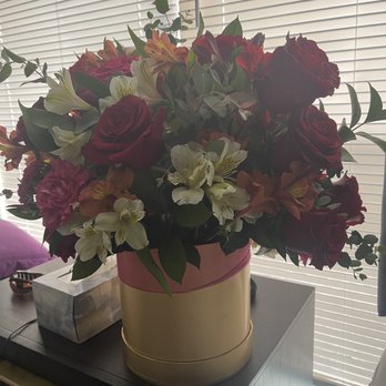 Eternity Flowers - Amore box - Florists Near Me - The Woodlands, Texas