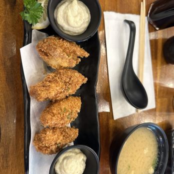 Sushi Mura - The deep-frying looks good, but they probably cut one oyster to make the 4 pieces with way too much batter. - Japanese Near Me - Vancouver, British Columbia Sushi Mura - The deep-frying looks good, but they probably cut one oyster to make the 4 pieces with way too much batter. - Japanese Near Me - Vancouver, British Columbia