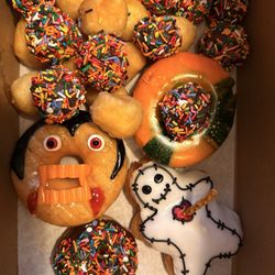 Slodoco Donuts - Halloween donuts!