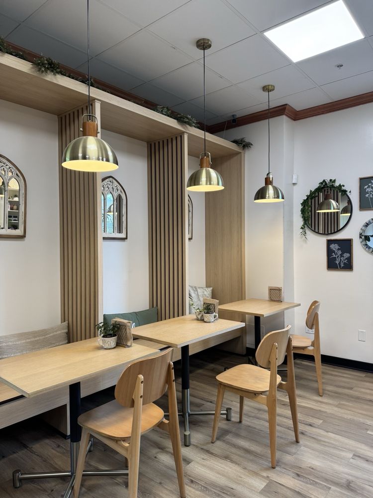 Rize Craft Coffee And Patisserie