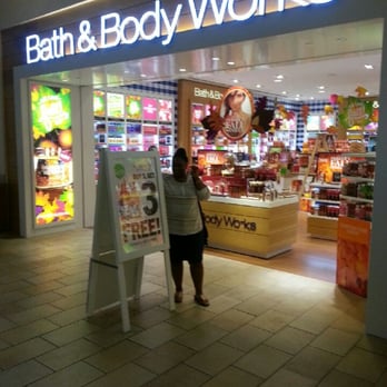 BATH & BODY WORKS - Updated July 2025 - 40 Photos & 10 Reviews - 8001 South Orange Blossom Trl ...