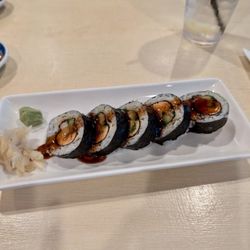 Itzmi Japanese Restaurant - Yum Yum Roll