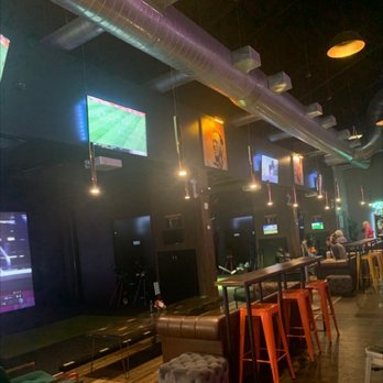 Loft18 - 5 golf bays - Sports Bars Near Me - Houston, Texas Loft18 - 5 golf bays - Sports Bars Near Me - Houston, Texas
