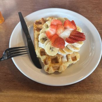 Waffle Love - Waffle with banana with whipped cream - Waffles Near Me - Provo, Utah Waffle Love - Waffle with banana with whipped cream - Waffles Near Me - Provo, Utah